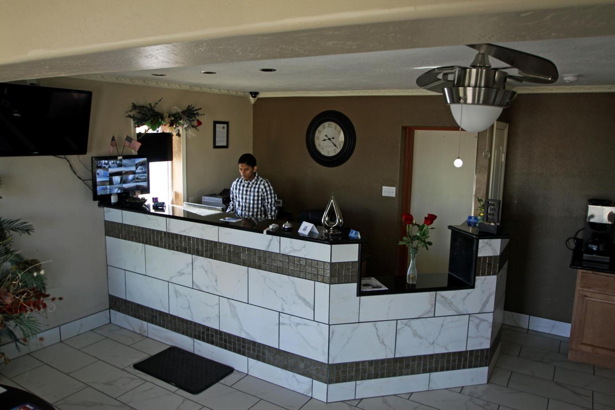 Executive Inn Snyder Esterno foto