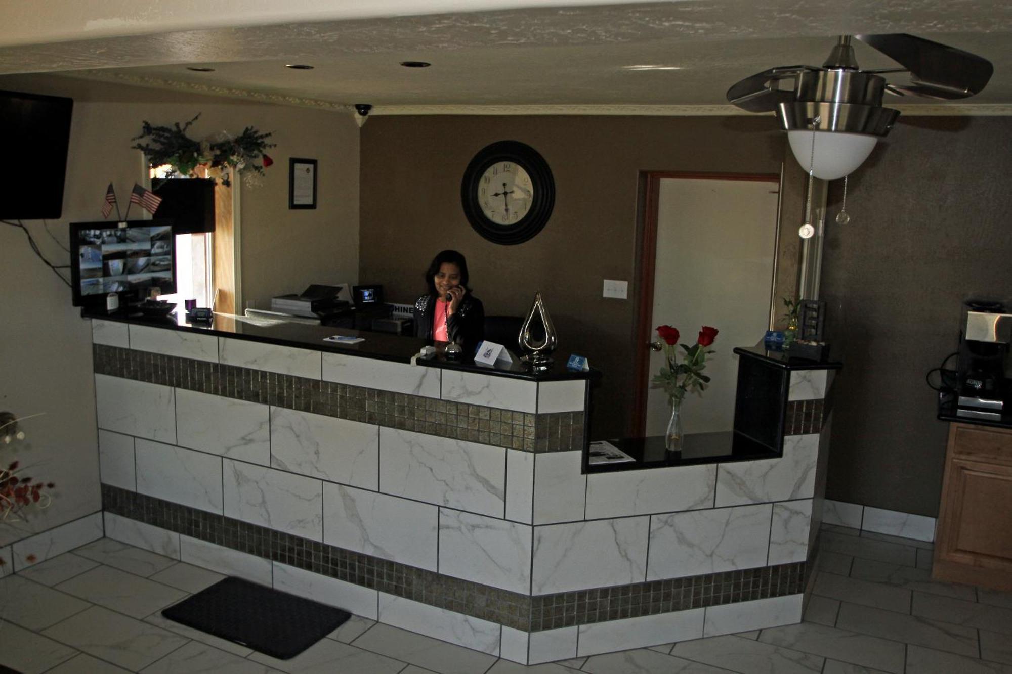 Executive Inn Snyder Esterno foto